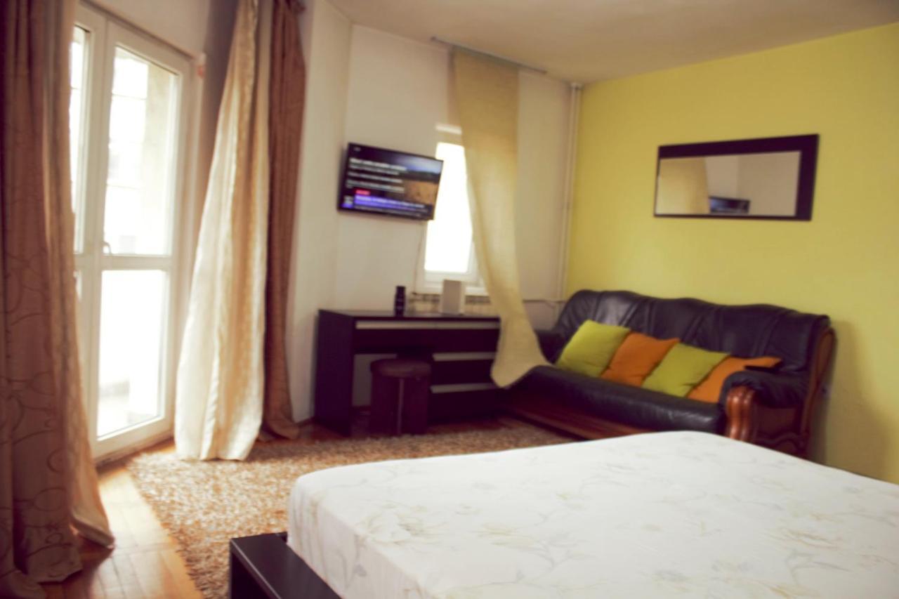 Decebal 1 Premium Apartment Бухарест Экстерьер фото